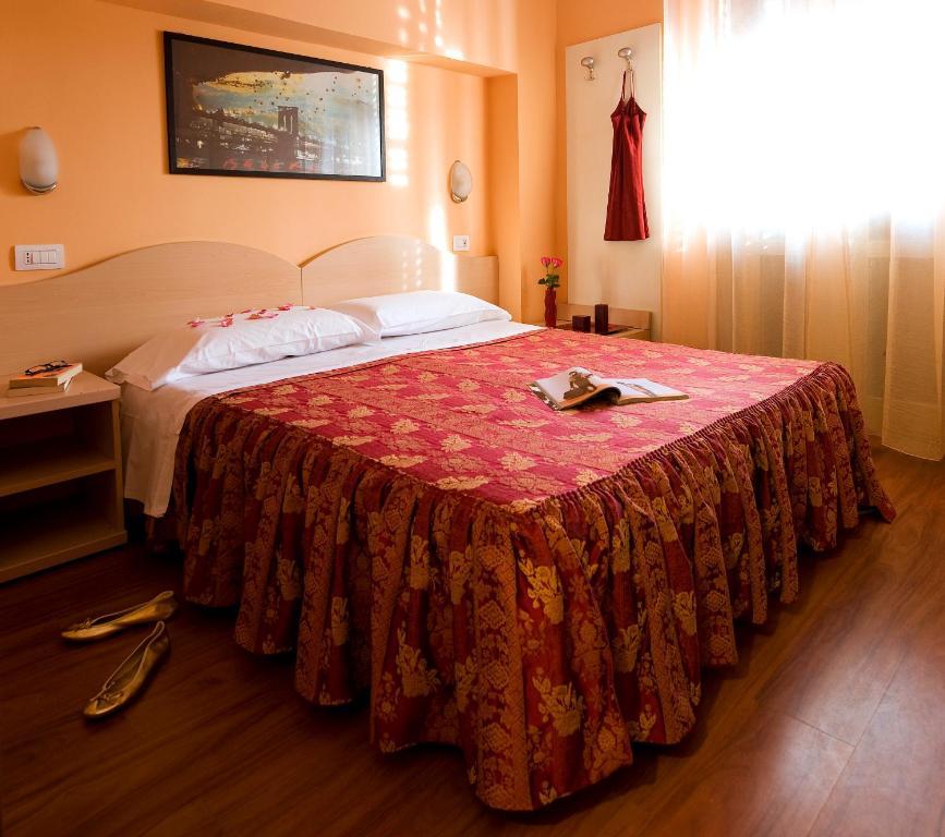 Hotel Sabatino Milan Ruang foto