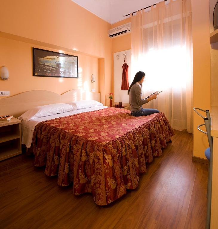 Hotel Sabatino Milan Ruang foto